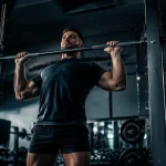 Developpe militaire muscles sollicites, posture et épaules